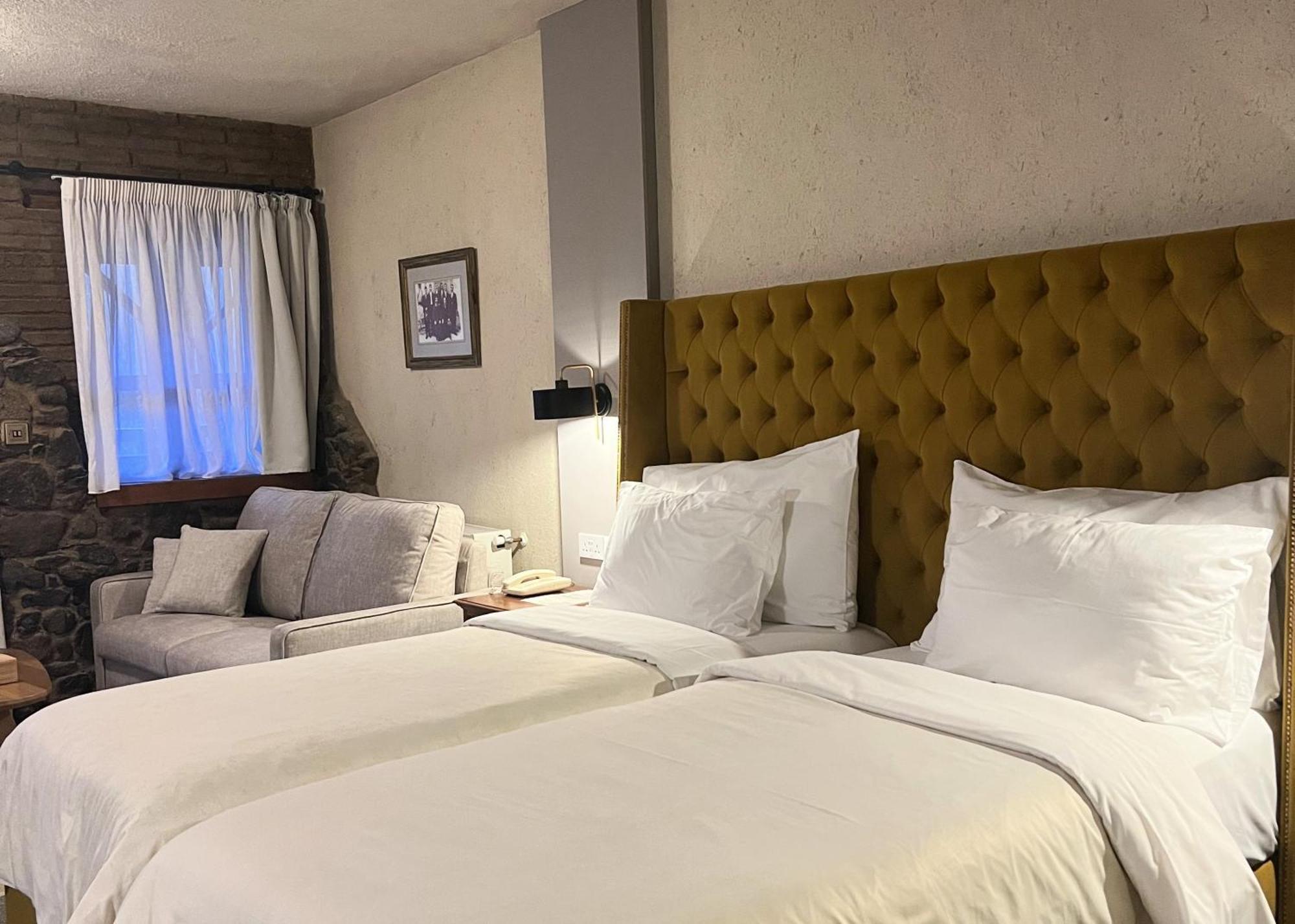 The Mill Hotel 카코페트리아 외부 사진